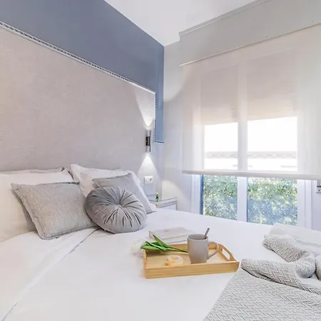 Dupont 2 I Comfort I 2 Guests I 1 Bedroom I 1 Bathroom I Pilar *